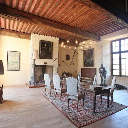 Chateau De Sauveboeuf