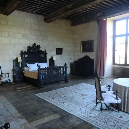 Chateau De Sauveboeuf بيت ضيافة Aubas