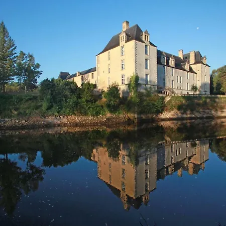 Chateau De Sauveboeuf بيت ضيافة Aubas